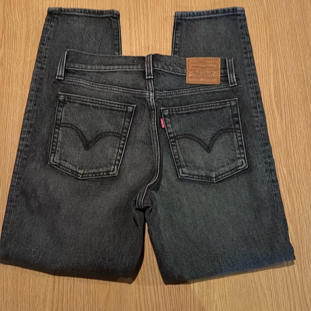 Levi’s “Wedgie” black jeans